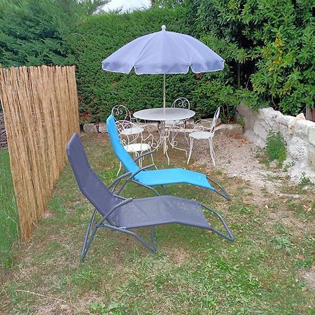 Gite Insolite Le Pressoir En Touraine Vallières-les-Grandes Exterior photo